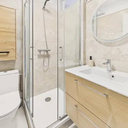 Apartman Vue A 300m De La *